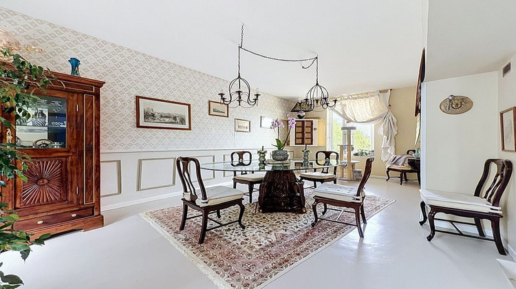 Ma-Cabane - Vente Maison SAINT-JEAN-LES-DEUX-JUMEAUX, 200 m²