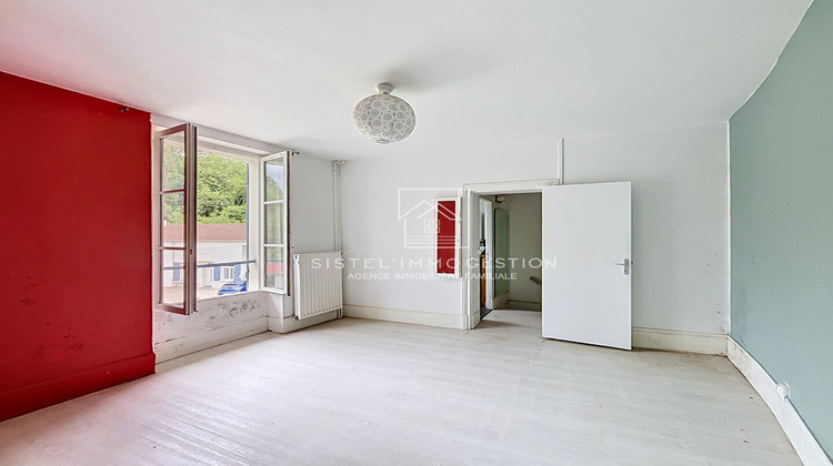 Ma-Cabane - Vente Maison SAINT-JEAN-LES-DEUX-JUMEAUX, 40 m²