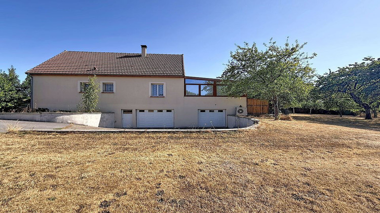 Ma-Cabane - Vente Maison SAINT-JEAN-LES-DEUX-JUMEAUX, 142 m²