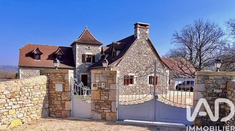 Ma-Cabane - Vente Maison Saint-Jean-Lespinasse, 206 m²
