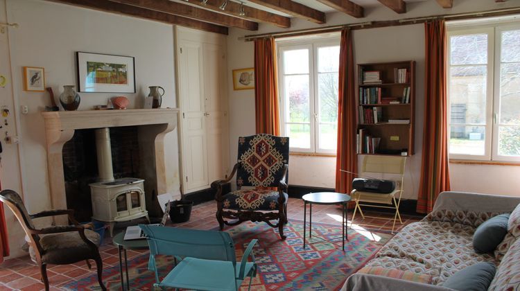 Ma-Cabane - Vente Maison Saint-Jeanvrin, 168 m²