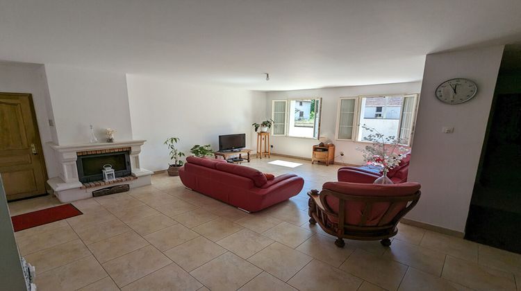 Ma-Cabane - Vente Maison SAINT-JULIEN, 316 m²