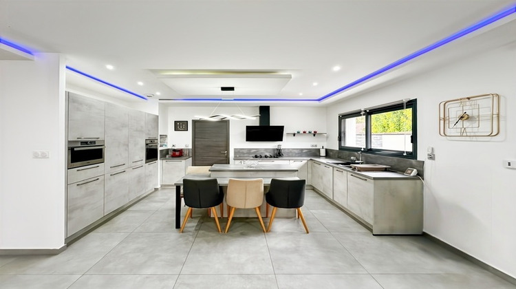 Ma-Cabane - Vente Maison SAINT JULIEN, 152 m²