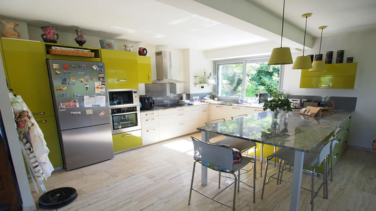 Ma-Cabane - Vente Maison SAINT JULIEN, 193 m²