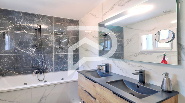 Ma-Cabane - Vente Maison SAINT-JULIEN, 168 m²