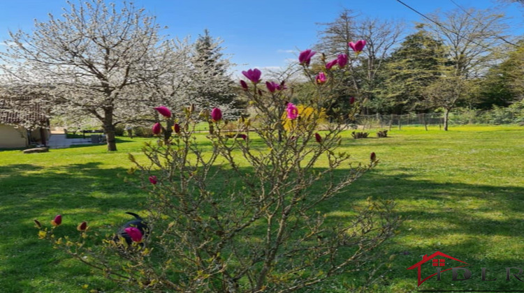 Ma-Cabane - Vente Maison Saint-Julien, 195 m²
