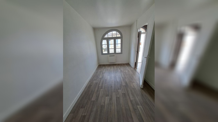 Ma-Cabane - Vente Maison SAINT JULIEN BEYCHEVELLE, 80 m²