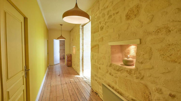 Ma-Cabane - Vente Maison SAINT JULIEN BEYCHEVELLE, 160 m²