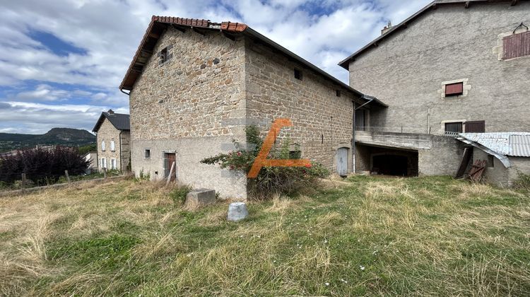 Ma-Cabane - Vente Maison Saint-Julien-Chapteuil, 354 m²