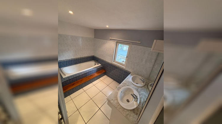 Ma-Cabane - Vente Maison SAINT JULIEN CHAPTEUIL, 140 m²