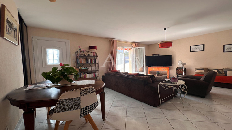 Ma-Cabane - Vente Maison SAINT-JULIEN-DE-CHEDON, 98 m²