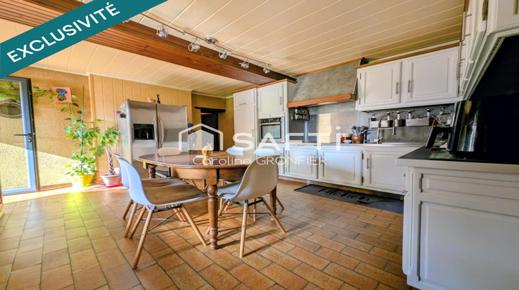 Ma-Cabane - Vente Maison Saint-Julien-de-Civry, 246 m²