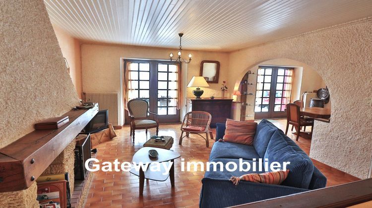 Ma-Cabane - Vente Maison Saint-Julien-de-Coppel, 203 m²