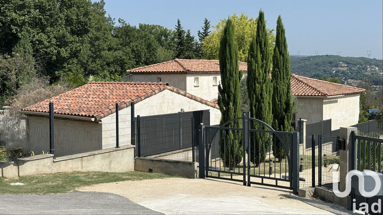 Ma-Cabane - Vente Maison Saint-Julien-de-Peyrolas, 154 m²
