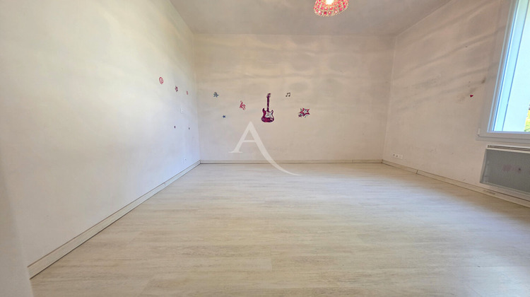 Ma-Cabane - Vente Maison SAINT-JULIEN-DES-LANDES, 127 m²