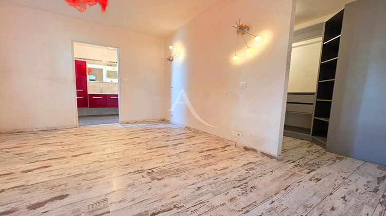 Ma-Cabane - Vente Maison SAINT-JULIEN-DES-LANDES, 127 m²
