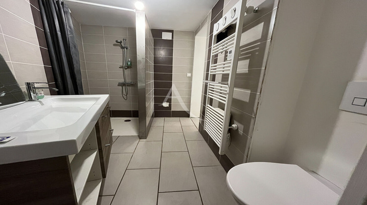 Ma-Cabane - Vente Maison SAINT-JULIEN-DES-LANDES, 52 m²