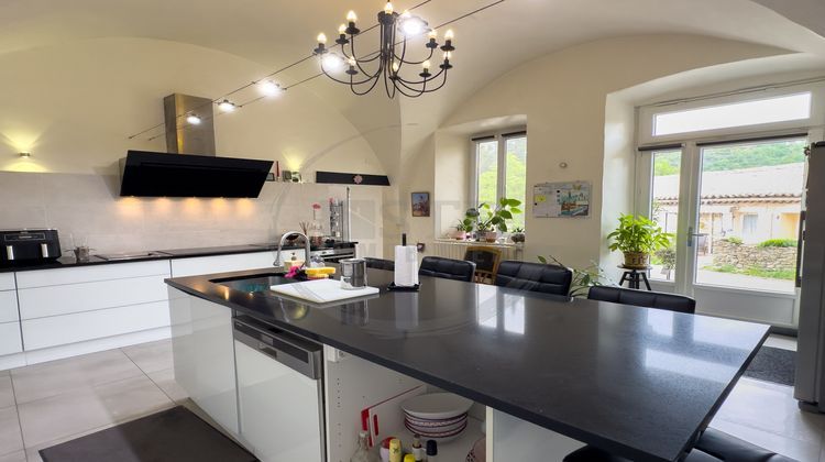 Ma-Cabane - Vente Maison Saint-Julien-du-Gua, 366 m²