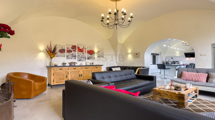 Ma-Cabane - Vente Maison Saint-Julien-du-Gua, 366 m²
