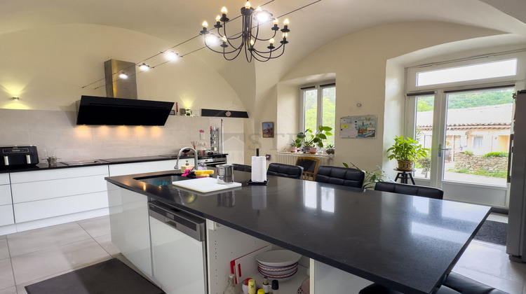 Ma-Cabane - Vente Maison Saint-Julien-du-Gua, 366 m²