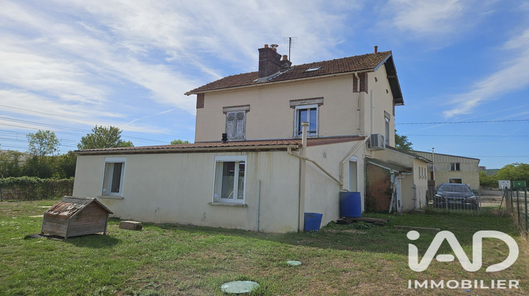 Ma-Cabane - Vente Maison Saint-Julien-du-Sault, 115 m²