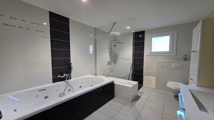 Ma-Cabane - Vente Maison SAINT-JULIEN-EN-BORN, 119 m²