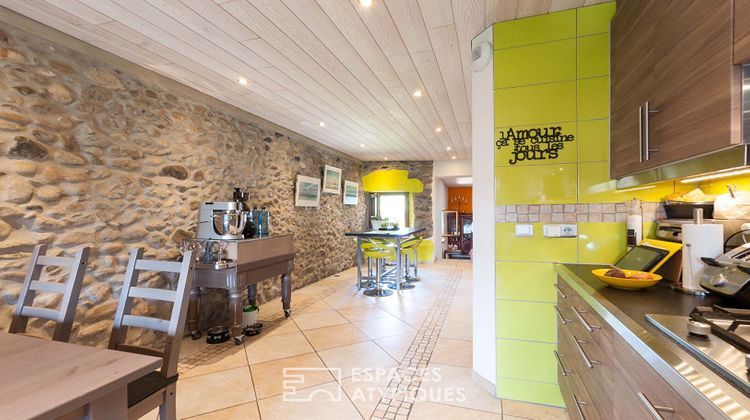 Ma-Cabane - Vente Maison SAINT-JULIEN-EN-GENEVOIS, 342 m²