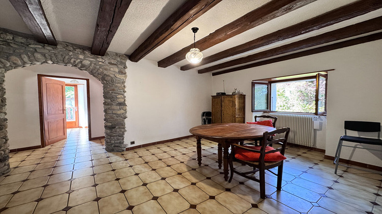 Ma-Cabane - Vente Maison SAINT-JULIEN-EN-GENEVOIS, 228 m²