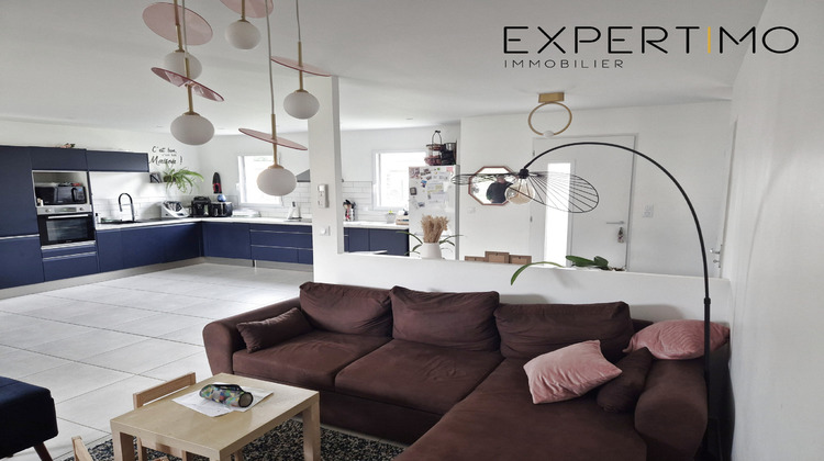 Ma-Cabane - Vente Maison Saint-Julien-l'Ars, 107 m²