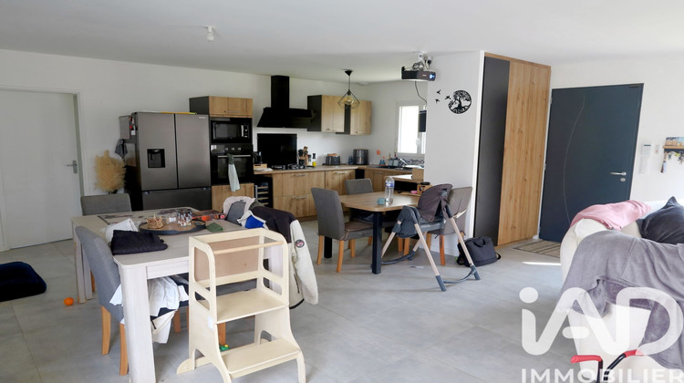 Ma-Cabane - Vente Maison Saint-Julien-l'Ars, 110 m²