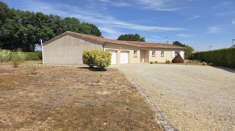 Ma-Cabane - Vente Maison Saint-Julien-l'Ars, 105 m²