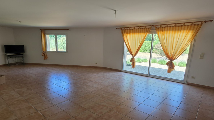 Ma-Cabane - Vente Maison Saint-Julien-l'Ars, 105 m²