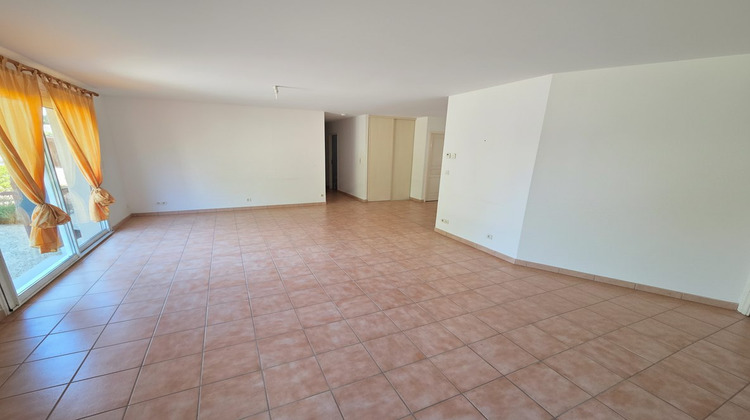 Ma-Cabane - Vente Maison Saint-Julien-l'Ars, 105 m²