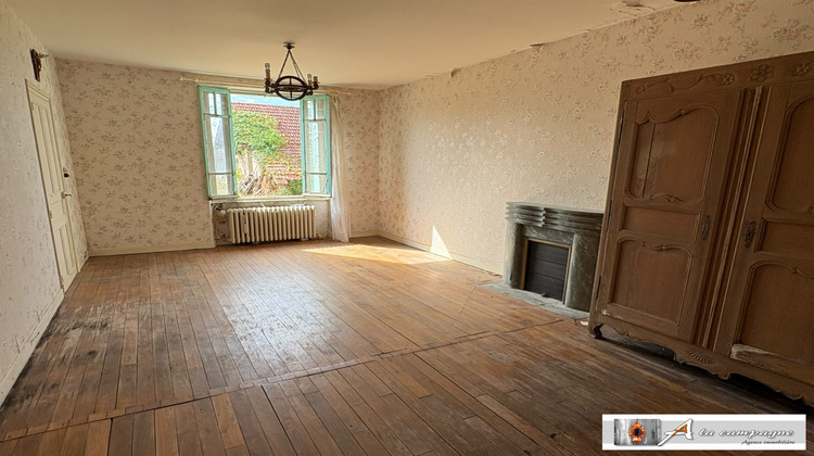 Ma-Cabane - Vente Maison Saint-Julien-la-Genête, 171 m²