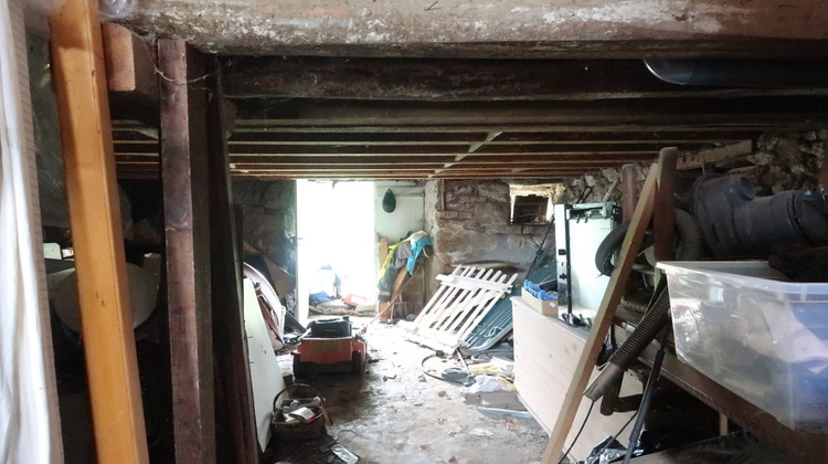 Ma-Cabane - Vente Maison SAINT JULIEN LA VETRE, 36 m²