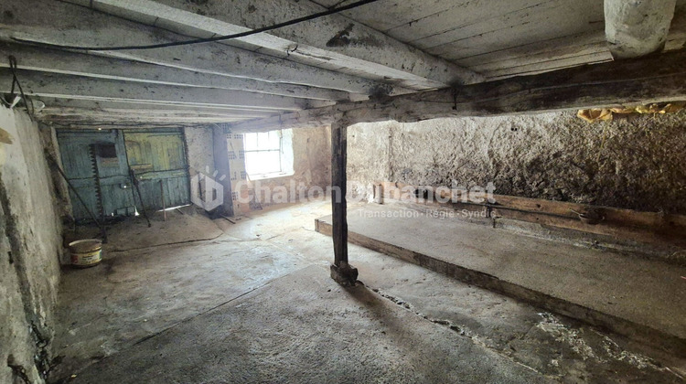 Ma-Cabane - Vente Maison SAINT-JULIEN-LA-VETRE, 102 m²