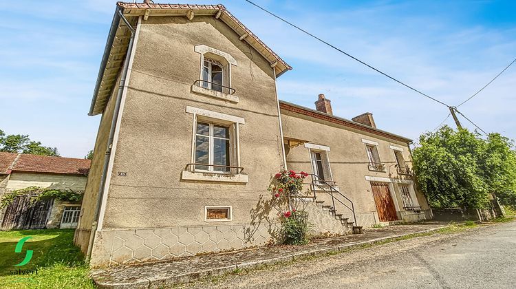 Ma-Cabane - Vente Maison SAINT-JULIEN-LE-CHATEL, 136 m²