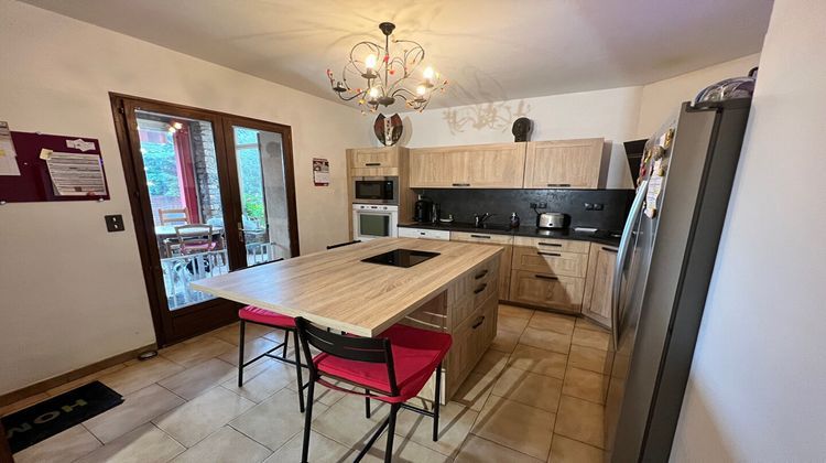 Ma-Cabane - Vente Maison SAINT-JULIEN-LES-ROSIERS, 110 m²