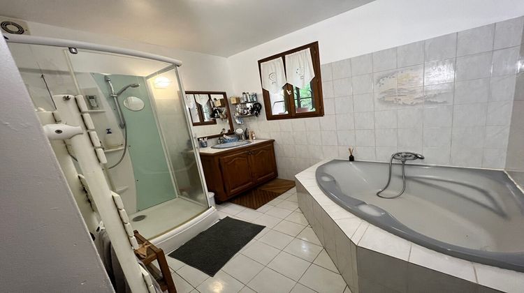 Ma-Cabane - Vente Maison SAINT-JULIEN-LES-ROSIERS, 110 m²