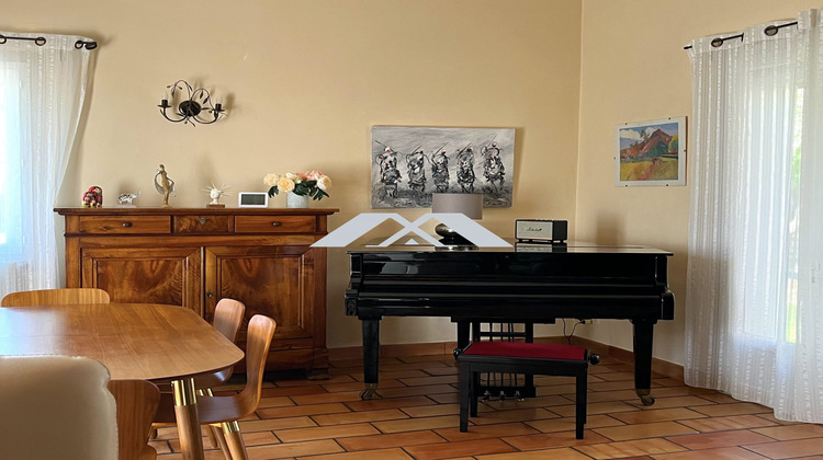 Ma-Cabane - Vente Maison Saint-Julien-les-Rosiers, 177 m²