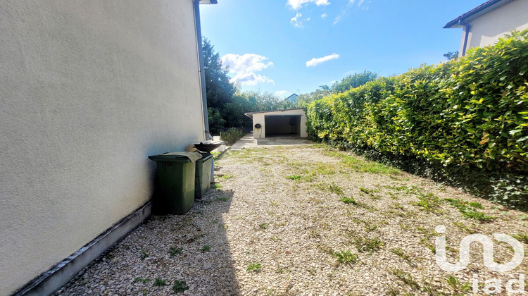 Ma-Cabane - Vente Maison Saint-Julien-les-Villas, 73 m²