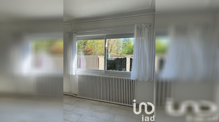 Ma-Cabane - Vente Maison Saint-Julien-les-Villas, 53 m²