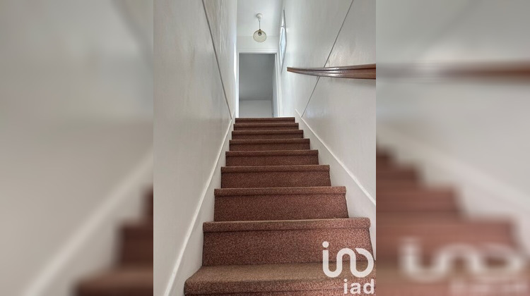 Ma-Cabane - Vente Maison Saint-Julien-les-Villas, 53 m²