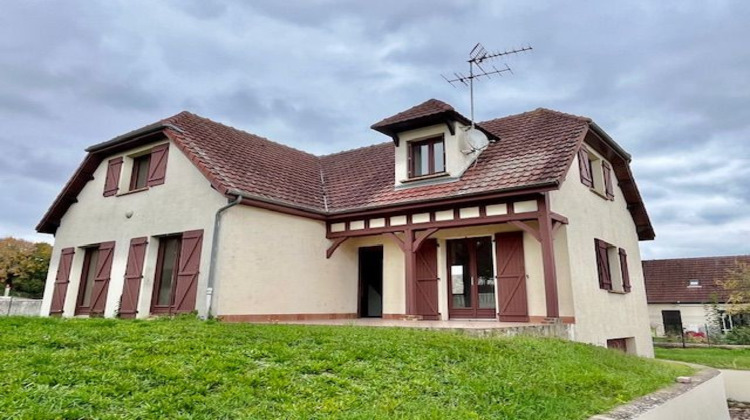 Ma-Cabane - Vente Maison SAINT JULIEN LES VILLAS, 125 m²
