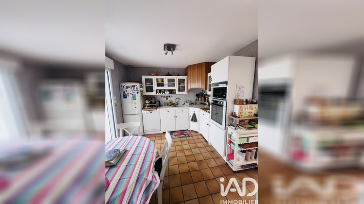 Ma-Cabane - Vente Maison Saint-Julien-les-Villas, 170 m²