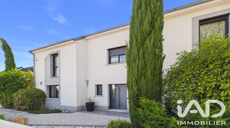 Ma-Cabane - Vente Maison Saint-Julien-les-Villas, 254 m²