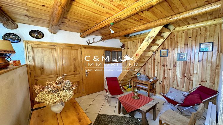 Ma-Cabane - Vente Maison SAINT-JULIEN-MONT-DENIS, 75 m²