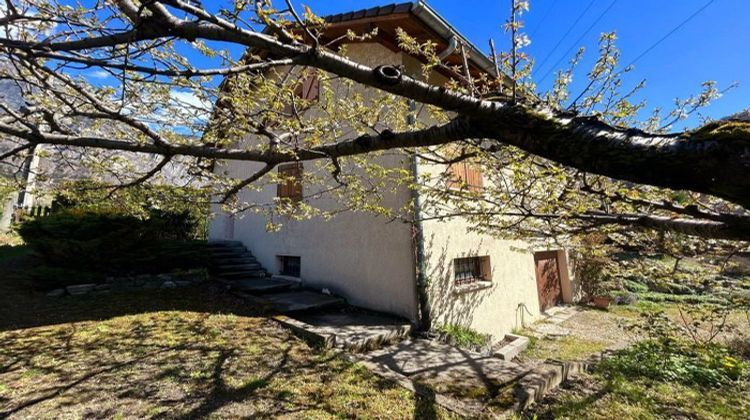 Ma-Cabane - Vente Maison Saint-Julien-Mont-Denis, 110 m²