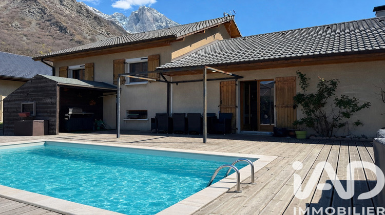 Ma-Cabane - Vente Maison Saint-Julien-Mont-Denis, 150 m²