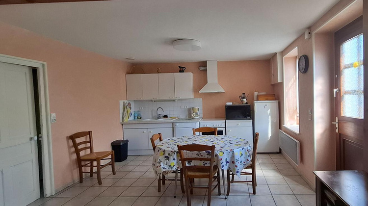 Ma-Cabane - Vente Maison SAINT JULIEN SUR REYSSOUZE, 70 m²